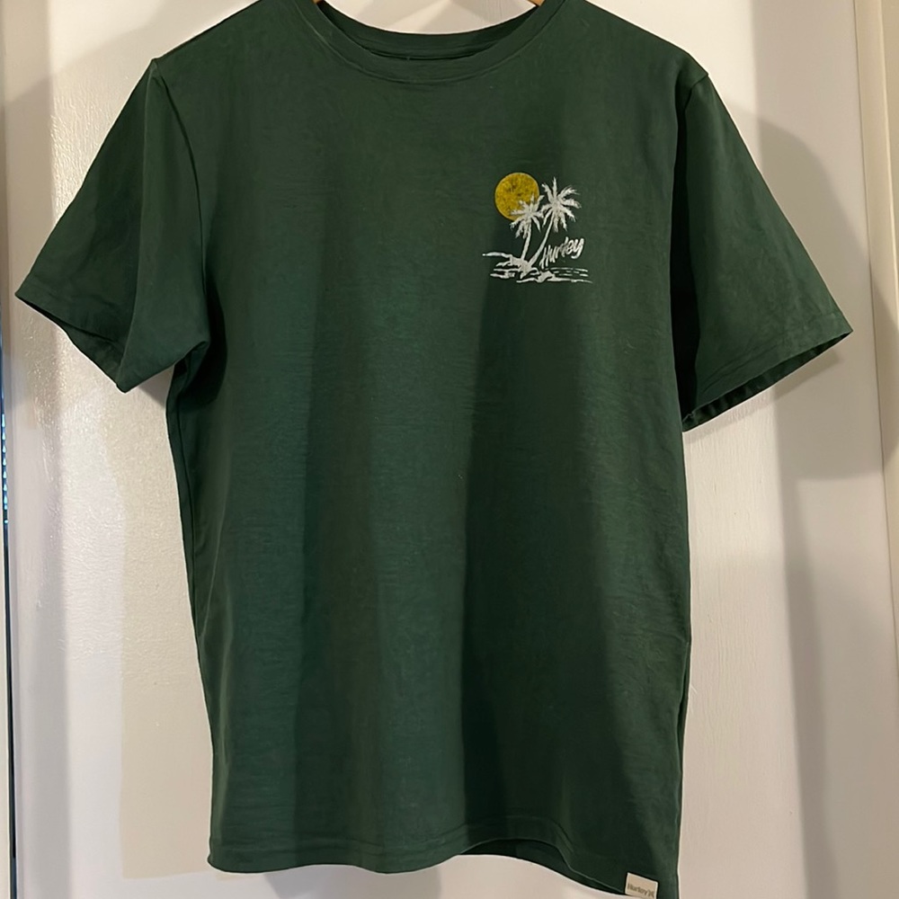 Hurley Green Tshirt
